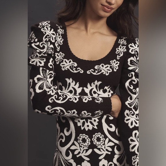 Anthropologie Farm Rio Long-Sleeve Scoop-Neck Floral Side-Slit Midi Dress - Picture 3 of 3